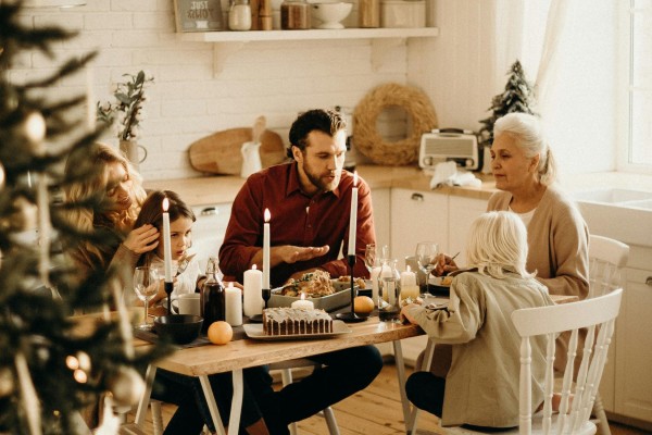 Co-Parenting During the Holidays: Alberta Parents’ Guide