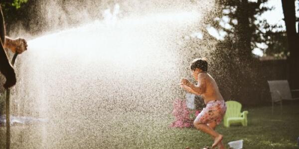 How Edmonton Divorce Lawyers Deal With Summer Parenting Schedules